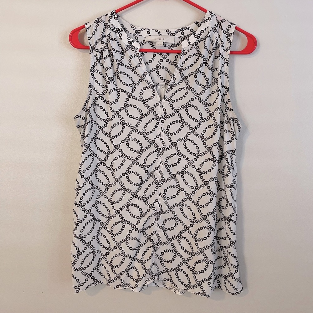 LOFT sleeveless blouse